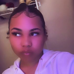 Meet your Posher, Tamia